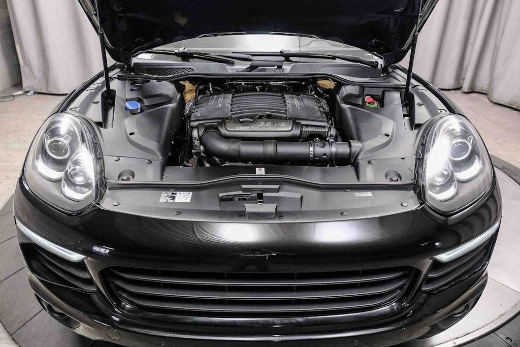 Thumbnail: 2016 Porsche Cayenne - 7
