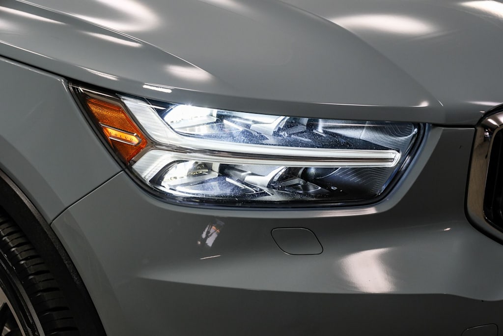Thumbnail: 2019 Volvo XC40 - 22