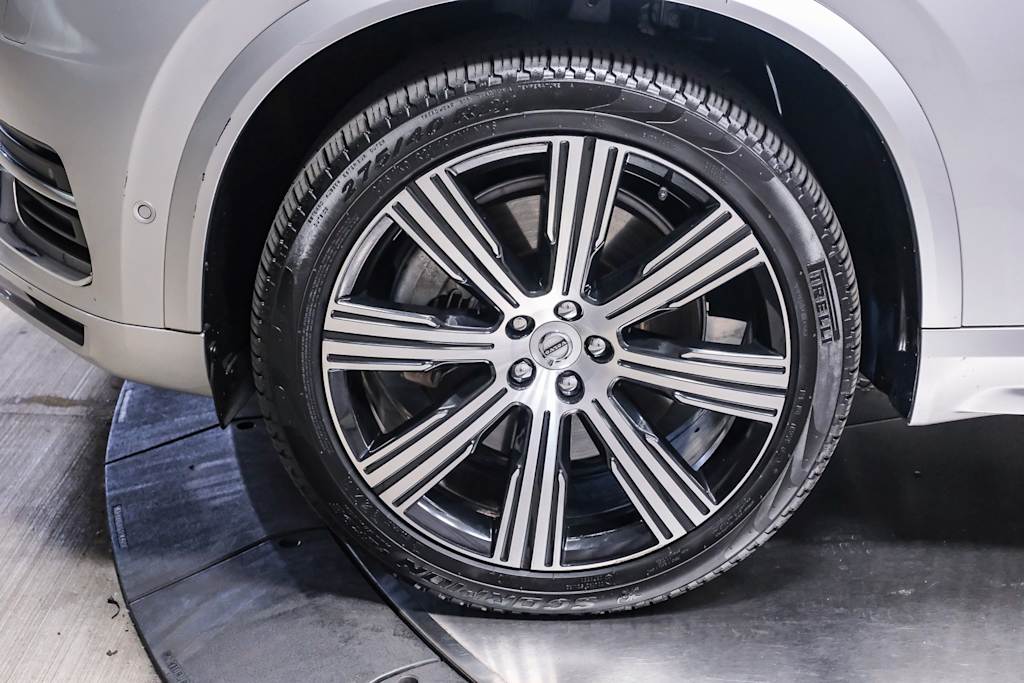 Thumbnail: 2022 Volvo XC90 - 20