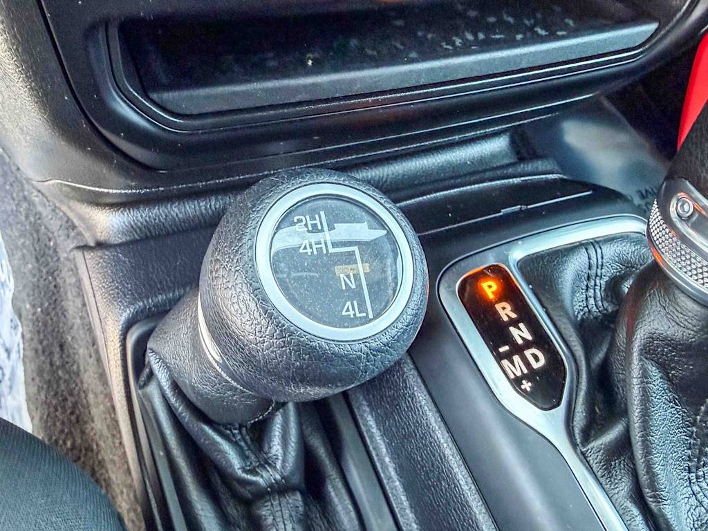 Thumbnail: 2022 Jeep Wrangler - 7