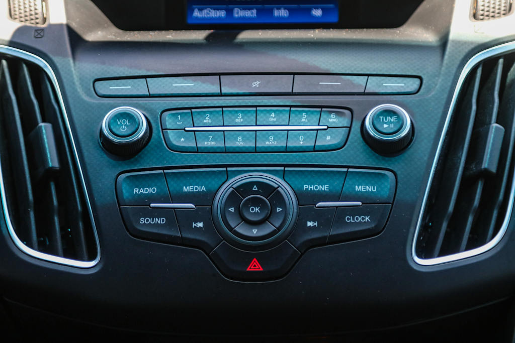 Thumbnail: 2018 Ford Focus - 14