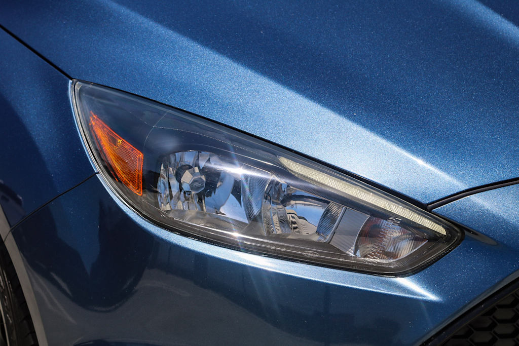 Thumbnail: 2018 Ford Focus - 19