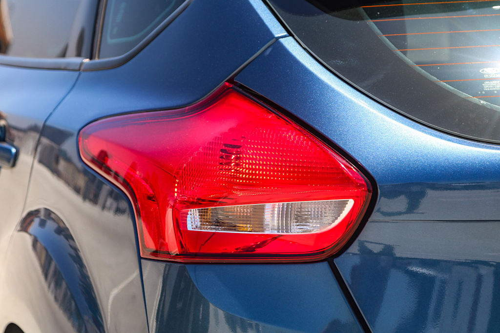 Thumbnail: 2018 Ford Focus - 22