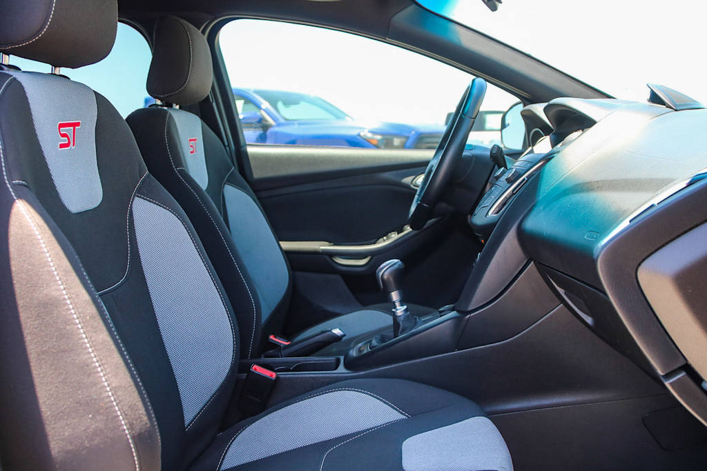 Thumbnail: 2018 Ford Focus - 10