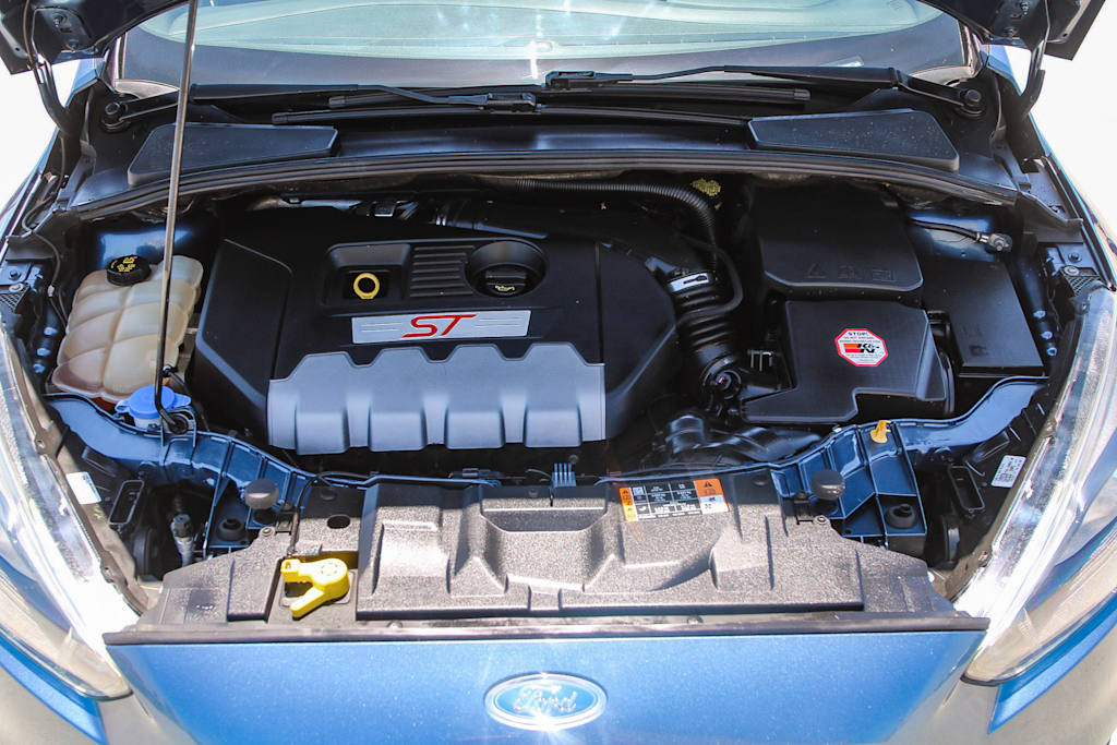 Thumbnail: 2018 Ford Focus - 8