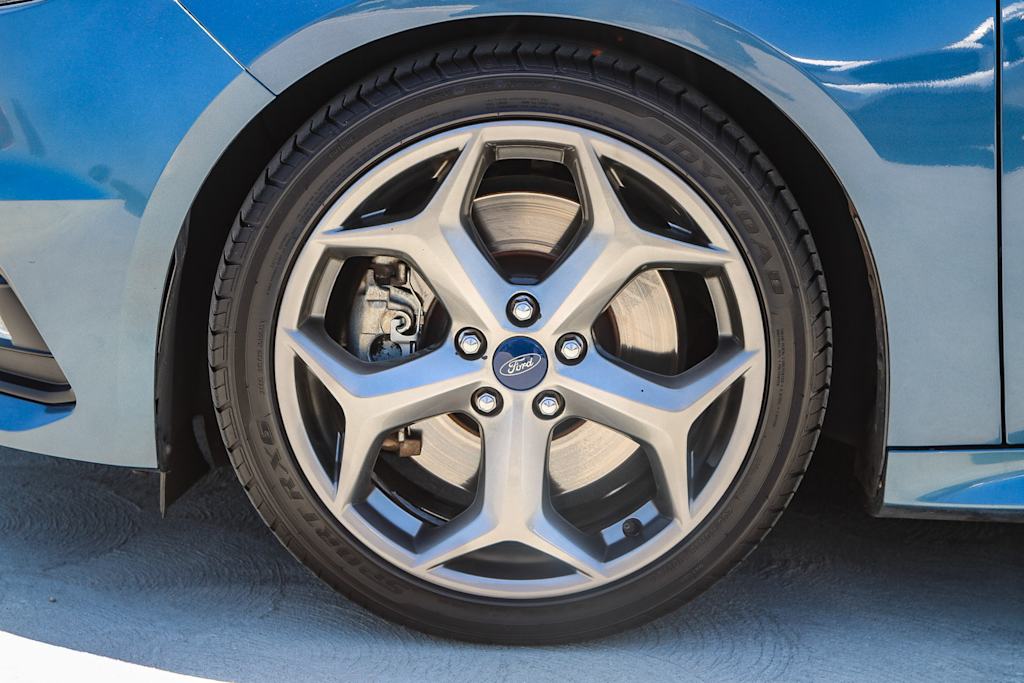 Thumbnail: 2018 Ford Focus - 23