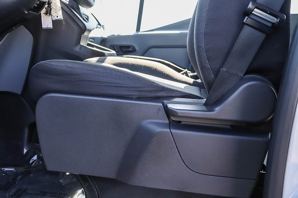 Thumbnail: 2019 Ford Transit Series - 23