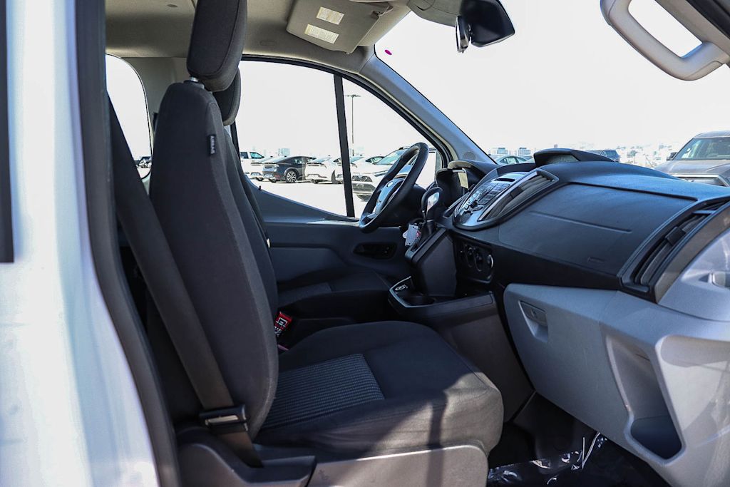 Thumbnail: 2019 Ford Transit Series - 8