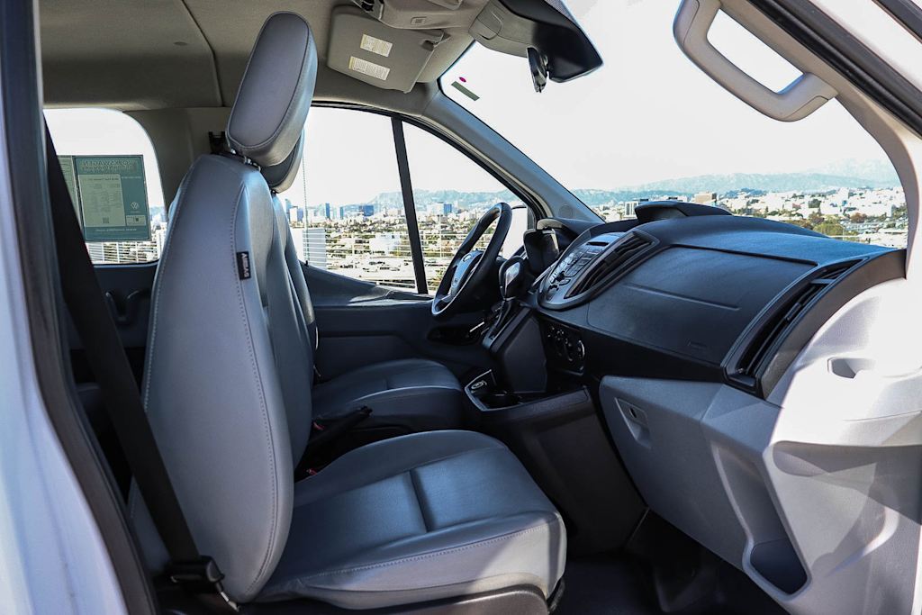 Thumbnail: 2018 Ford Transit Series - 13