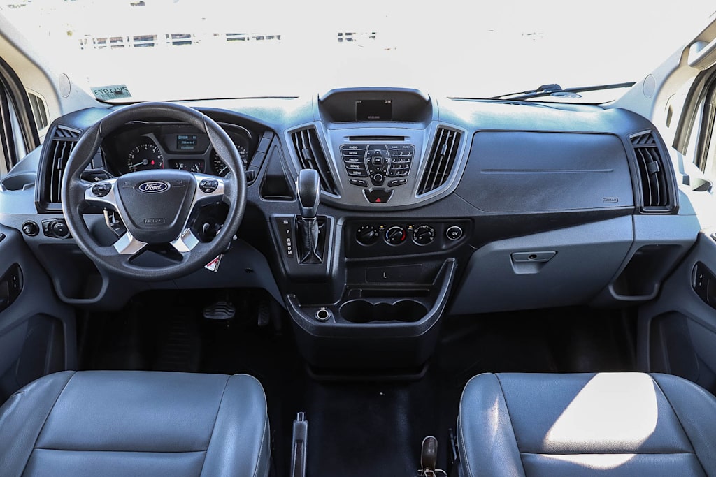 Thumbnail: 2018 Ford Transit Series - 2