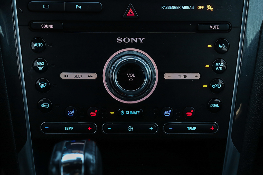 Thumbnail: 2019 Ford Explorer - 22