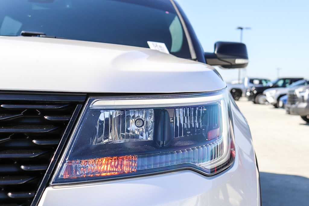 Thumbnail: 2019 Ford Explorer - 18