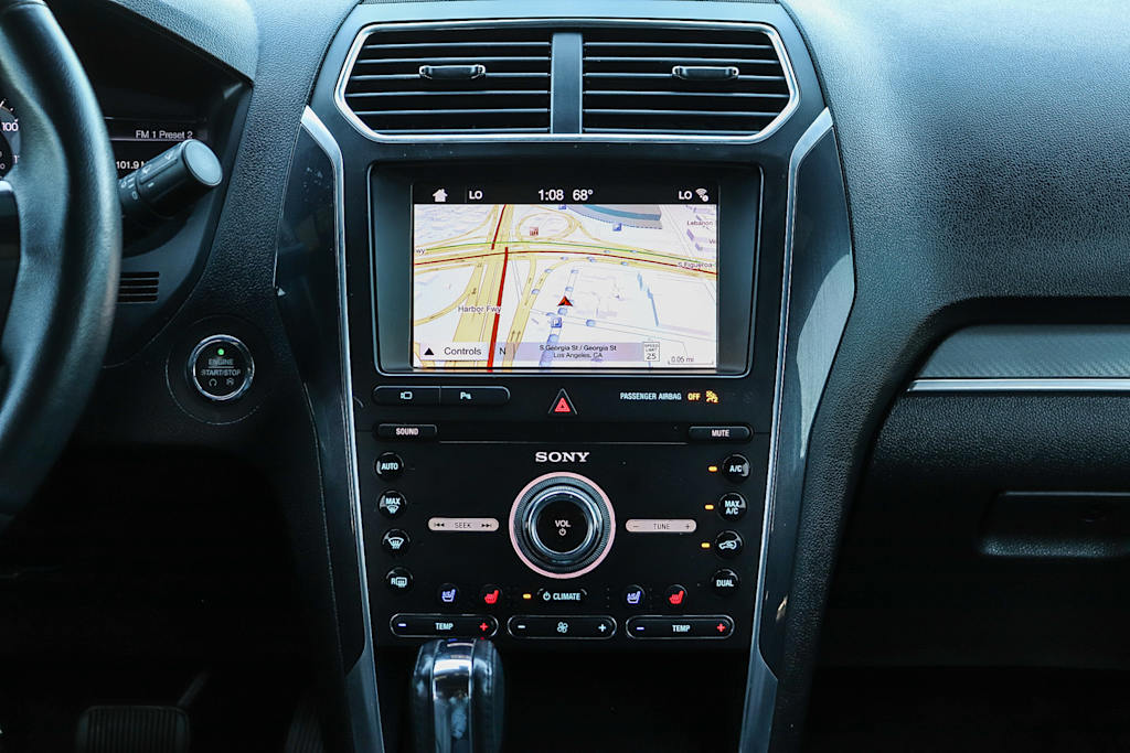 Thumbnail: 2019 Ford Explorer - 12