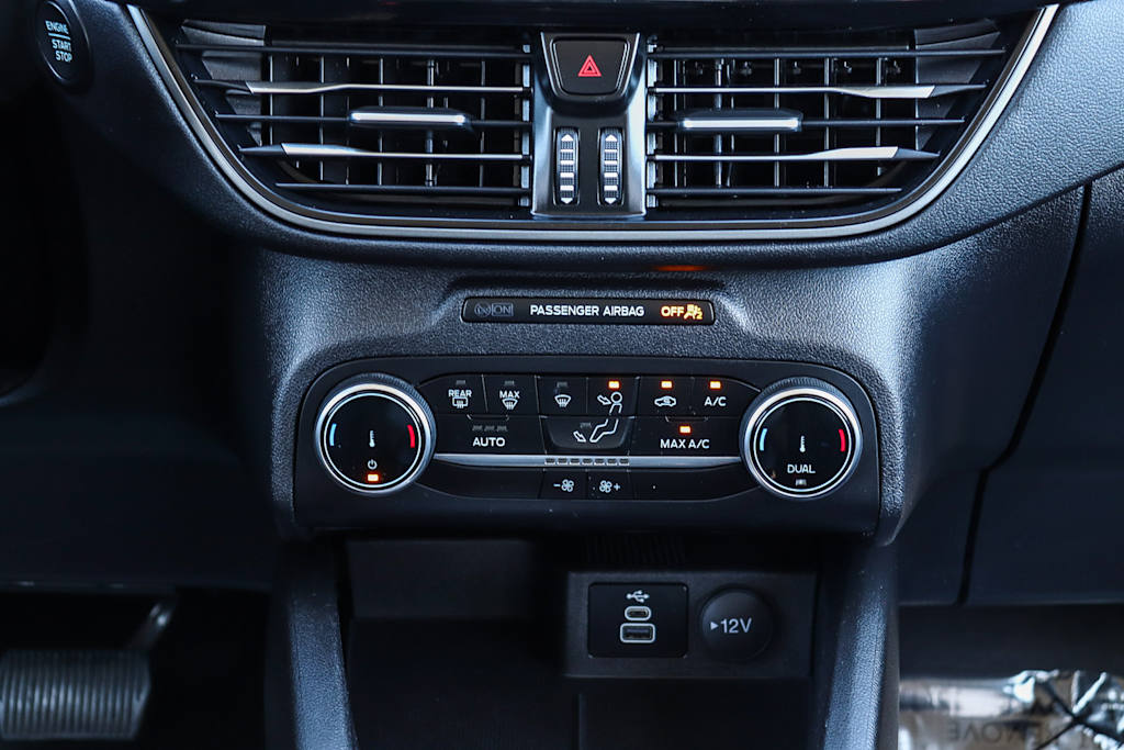 Thumbnail: 2024 Ford Escape - 22