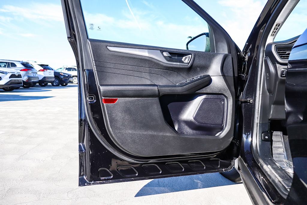 Thumbnail: 2024 Ford Escape - 25