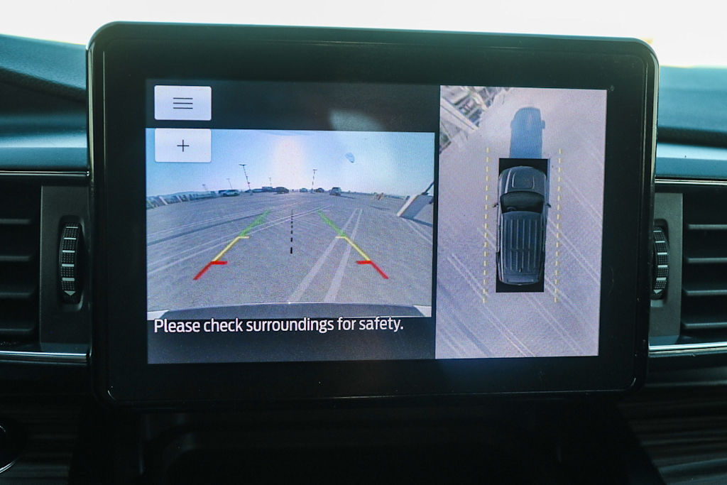 Thumbnail: 2020 Ford Explorer - 27