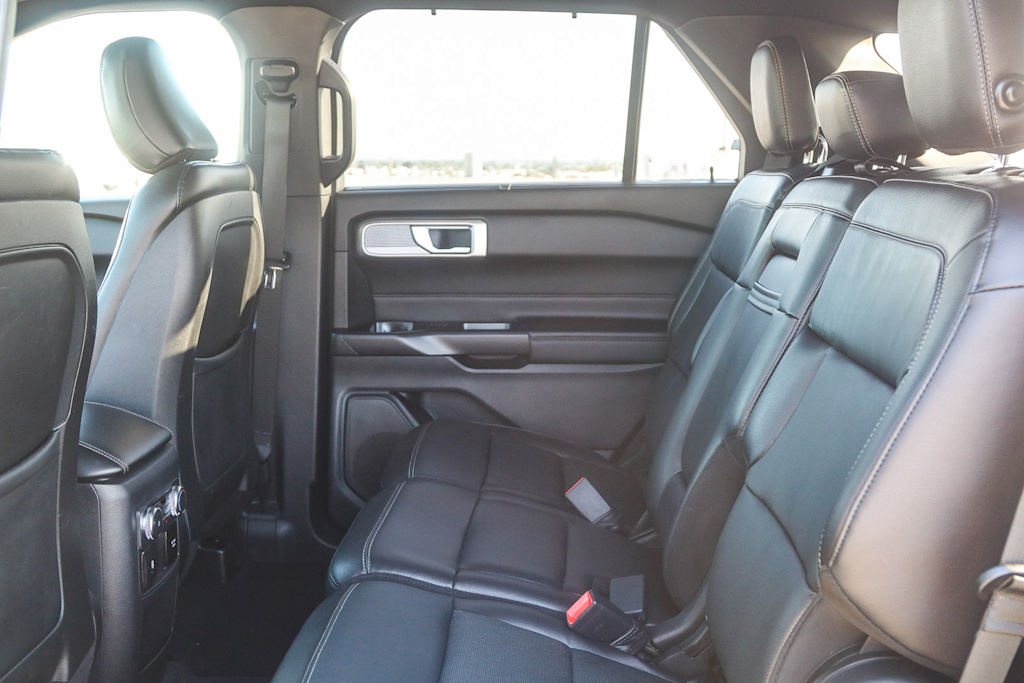 Thumbnail: 2020 Ford Explorer - 11