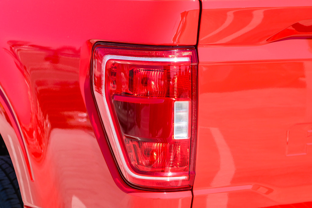 2023 Ford F-150 XLT 19