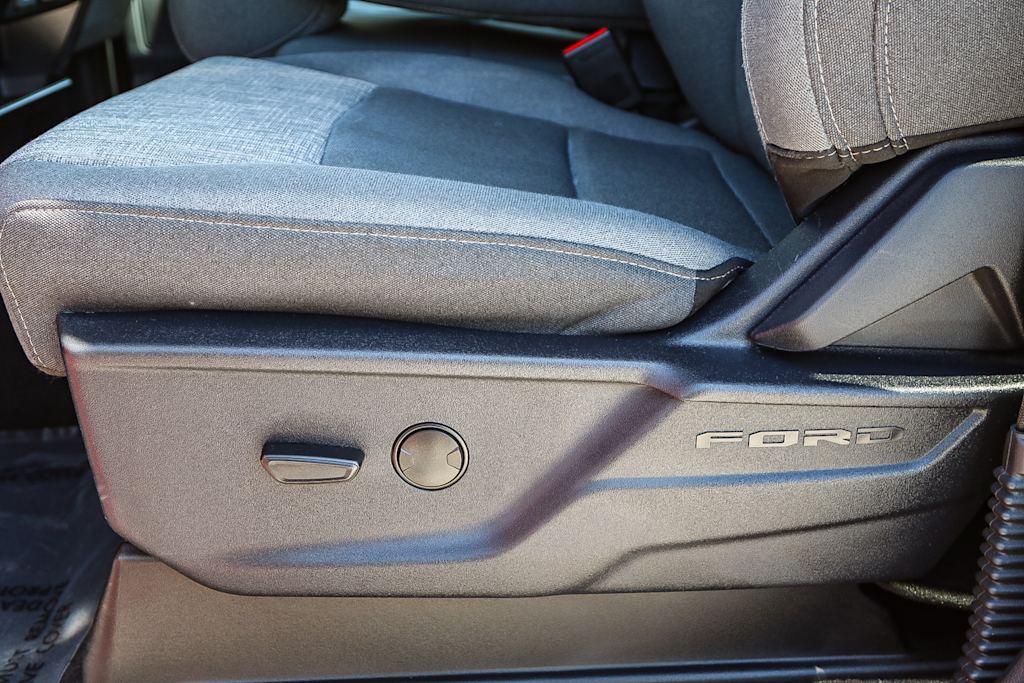 2023 Ford F-150 XLT 23