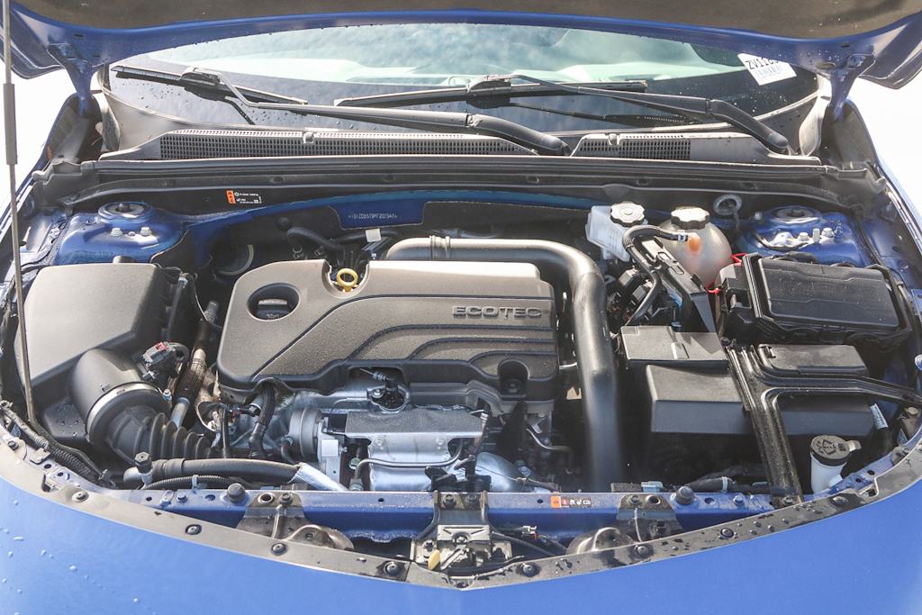 Thumbnail: 2023 Chevrolet Malibu - 8