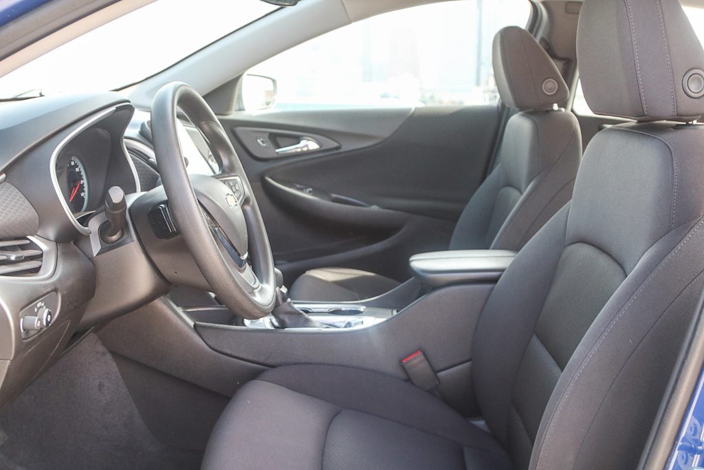 Thumbnail: 2023 Chevrolet Malibu - 11