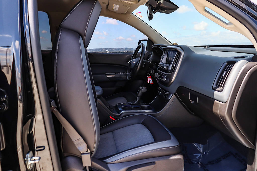 Thumbnail: 2021 Chevrolet Colorado - 10