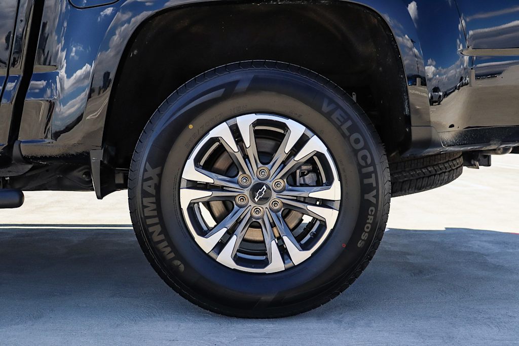 Thumbnail: 2021 Chevrolet Colorado - 7