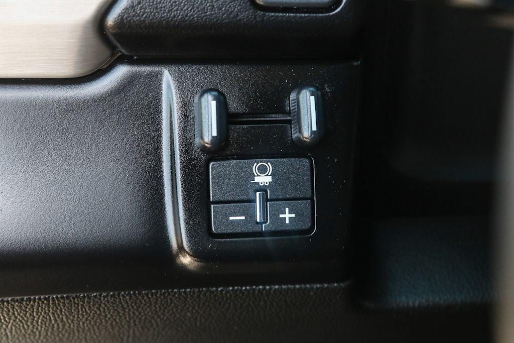 Thumbnail: 2019 GMC Yukon - 28