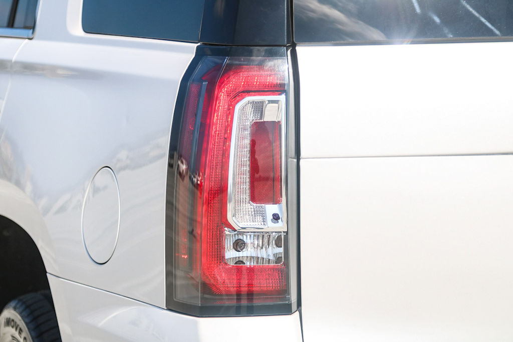 Thumbnail: 2019 GMC Yukon - 21