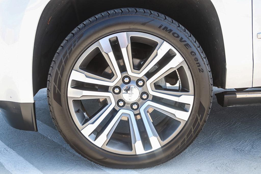 Thumbnail: 2019 GMC Yukon - 22