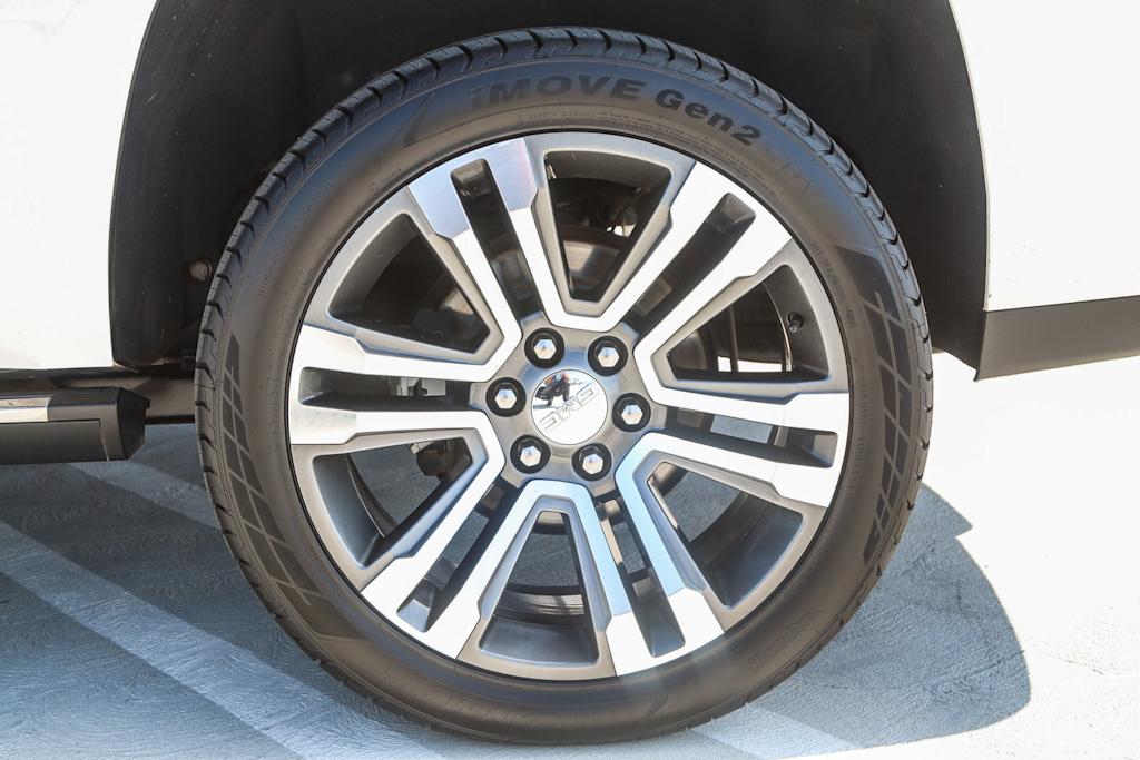 Thumbnail: 2019 GMC Yukon - 6