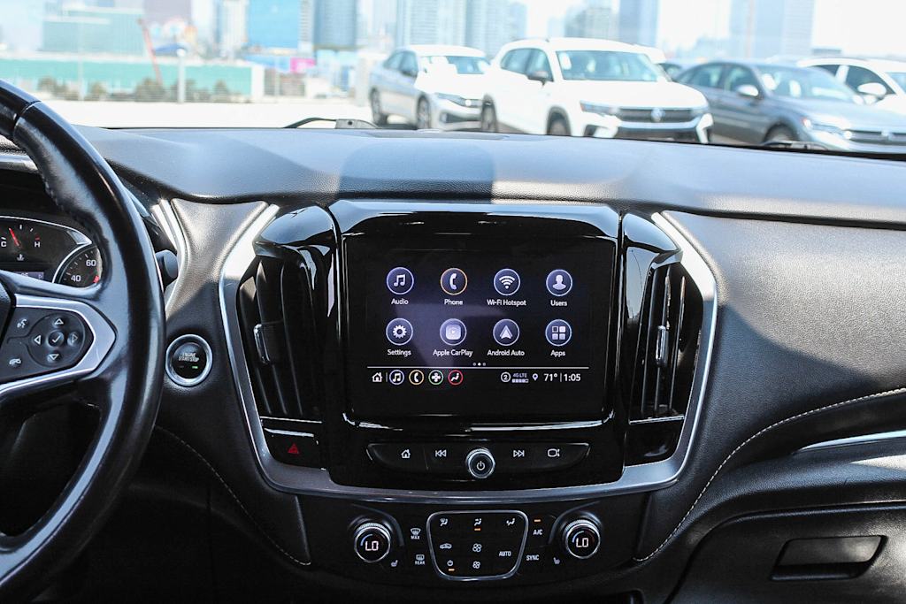 2022 Chevrolet Traverse LT 12