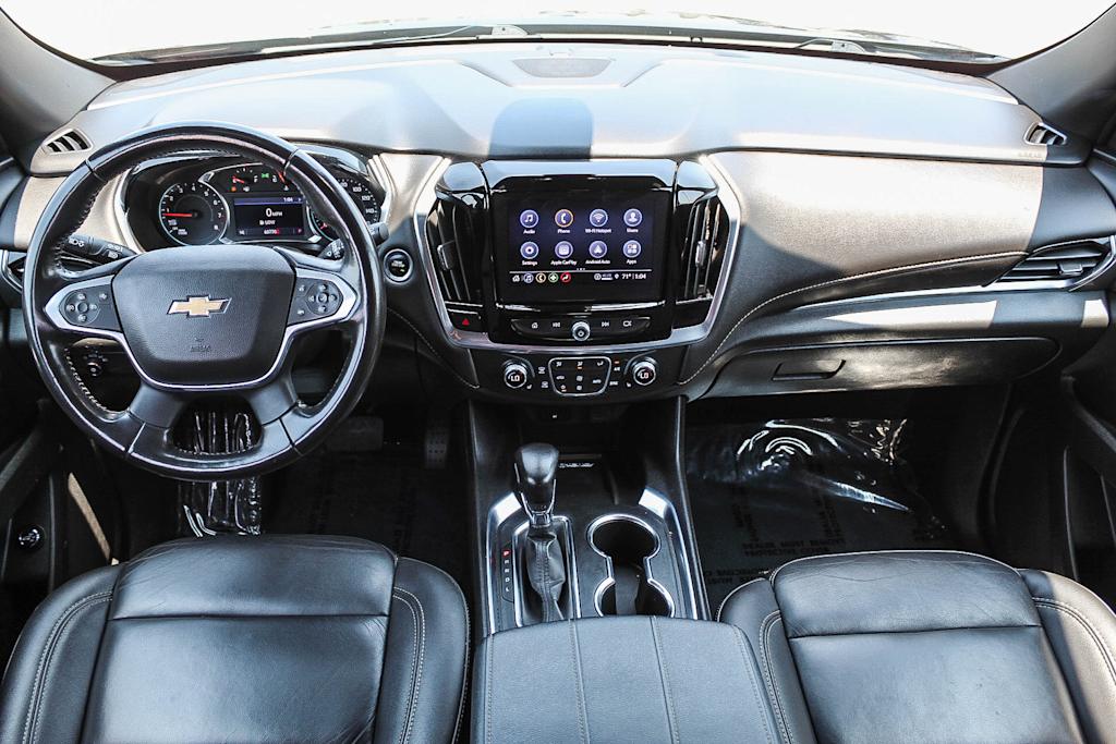 2022 Chevrolet Traverse LT 2