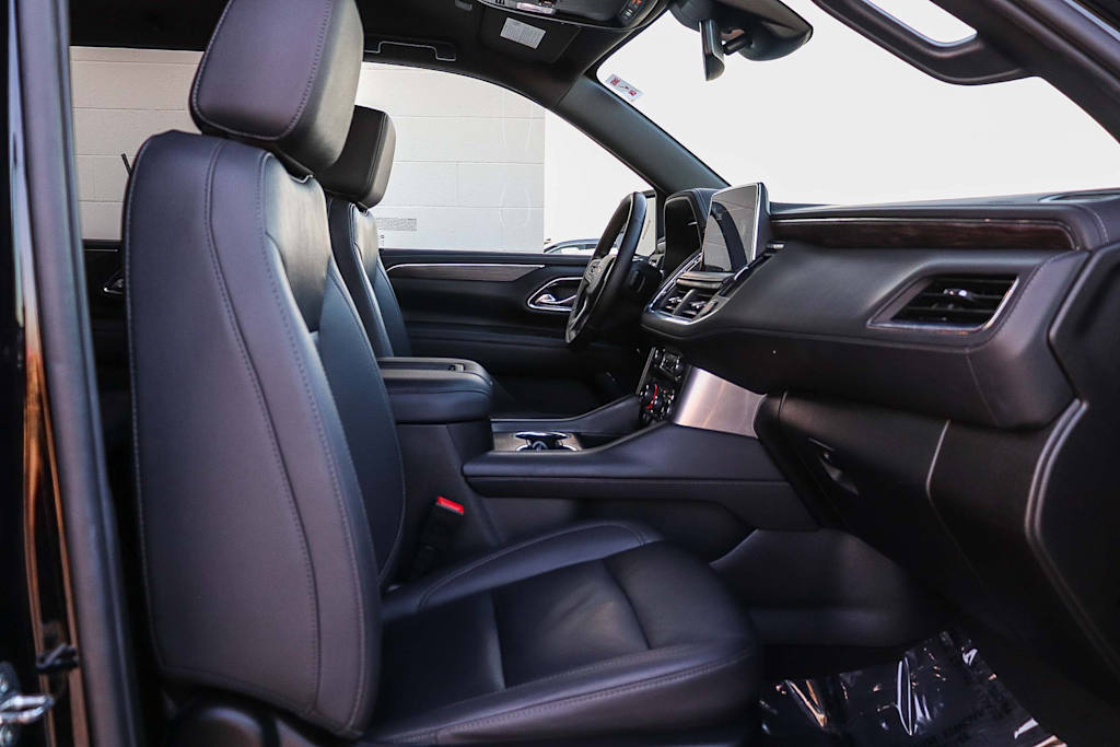 Thumbnail: 2024 Chevrolet Tahoe - 8