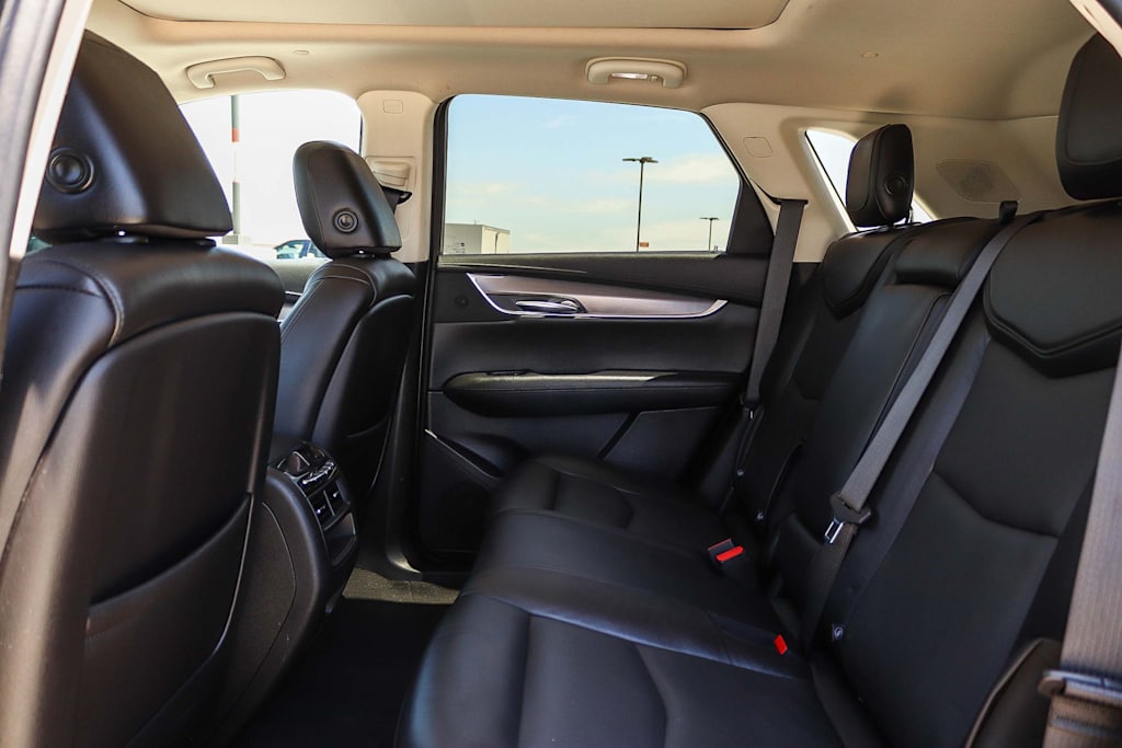 Thumbnail: 2019 Cadillac XT5 - 11