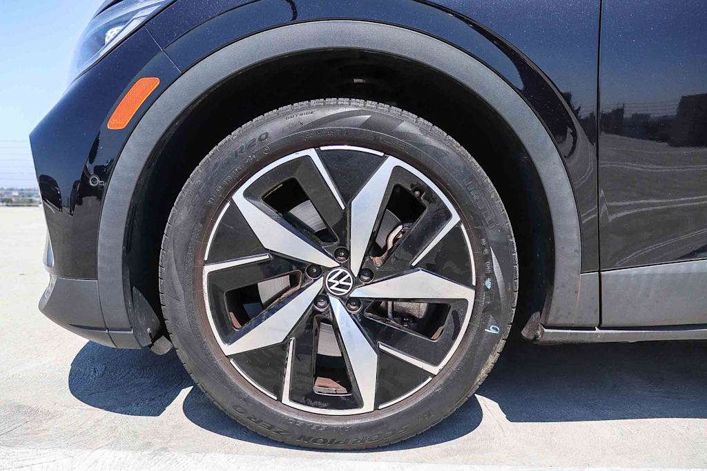 Thumbnail: 2023 Volkswagen ID.4 - 17