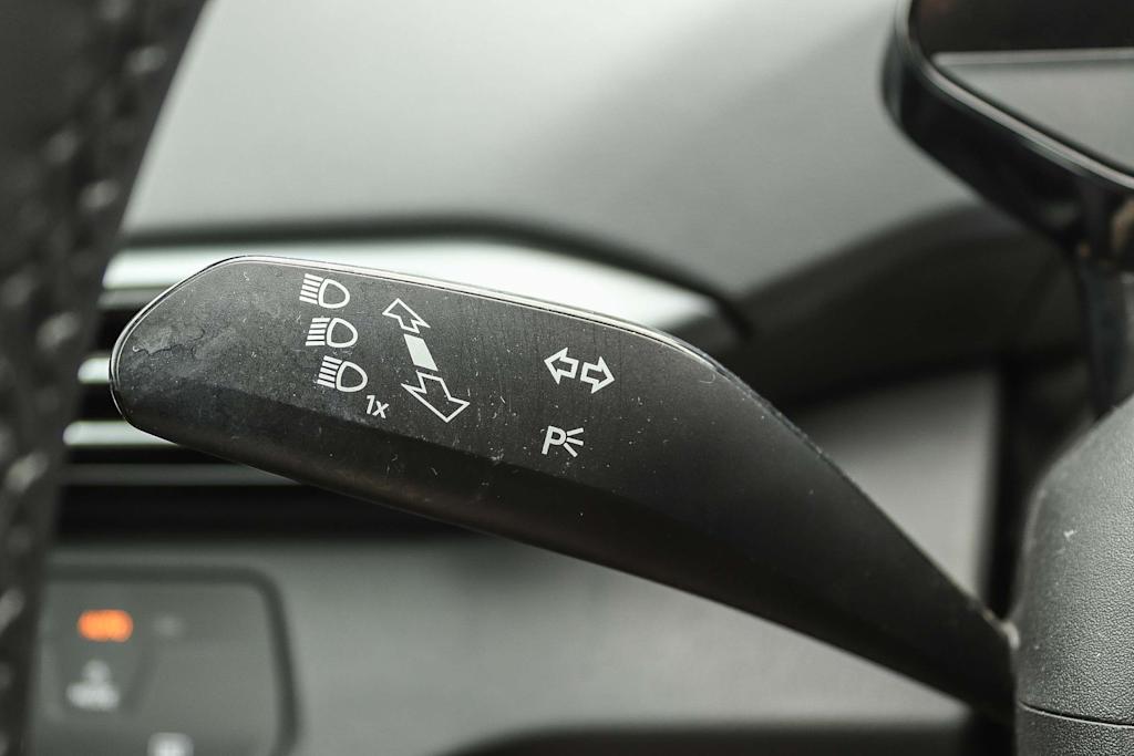 Thumbnail: 2023 Volkswagen ID.4 - 23