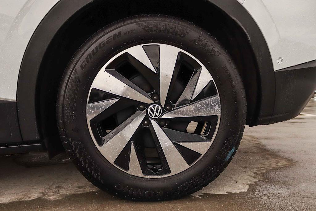 Thumbnail: 2023 Volkswagen ID.4 - 7