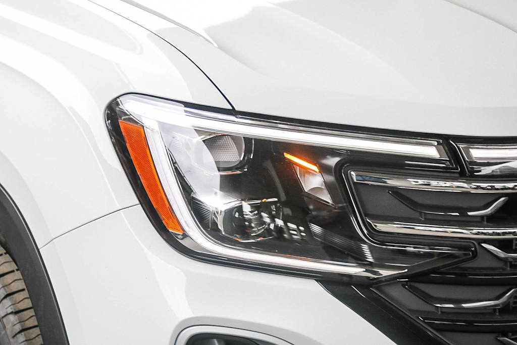 Thumbnail: 2025 Volkswagen Atlas - 17