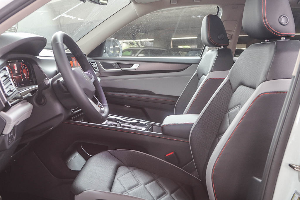 Thumbnail: 2025 Volkswagen Atlas - 10