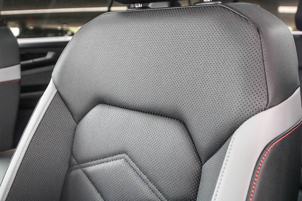 Thumbnail: 2025 Volkswagen Atlas - 24