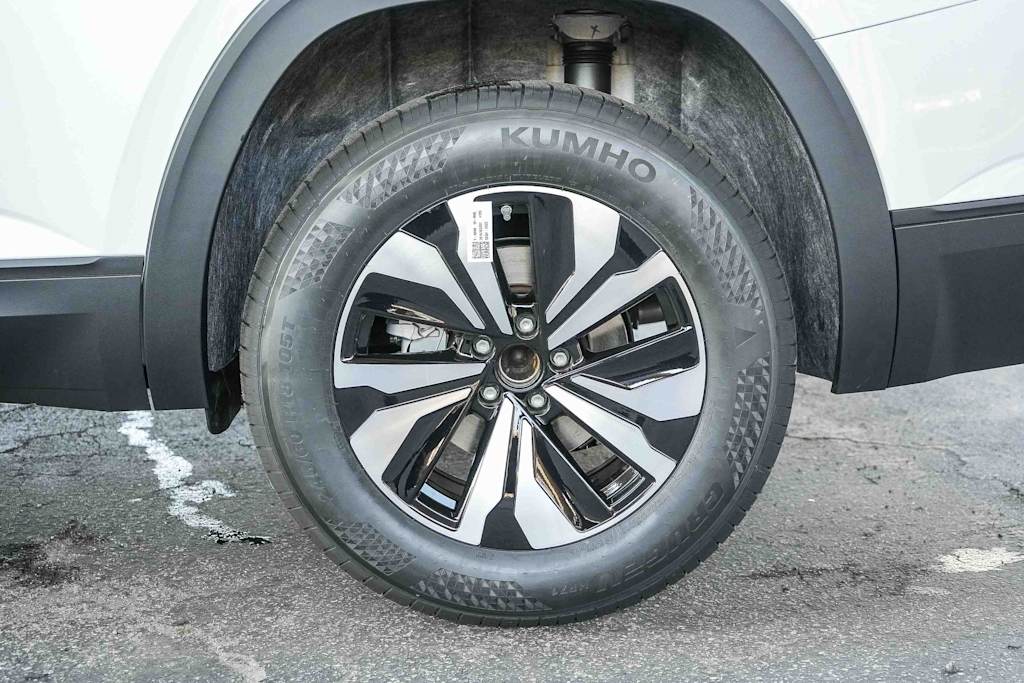 Thumbnail: 2026 Volkswagen Atlas - 6
