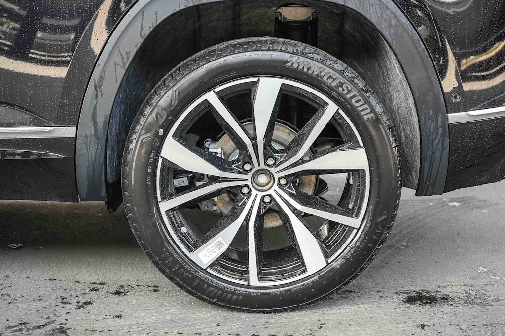 Thumbnail: 2026 Volkswagen Atlas - 6