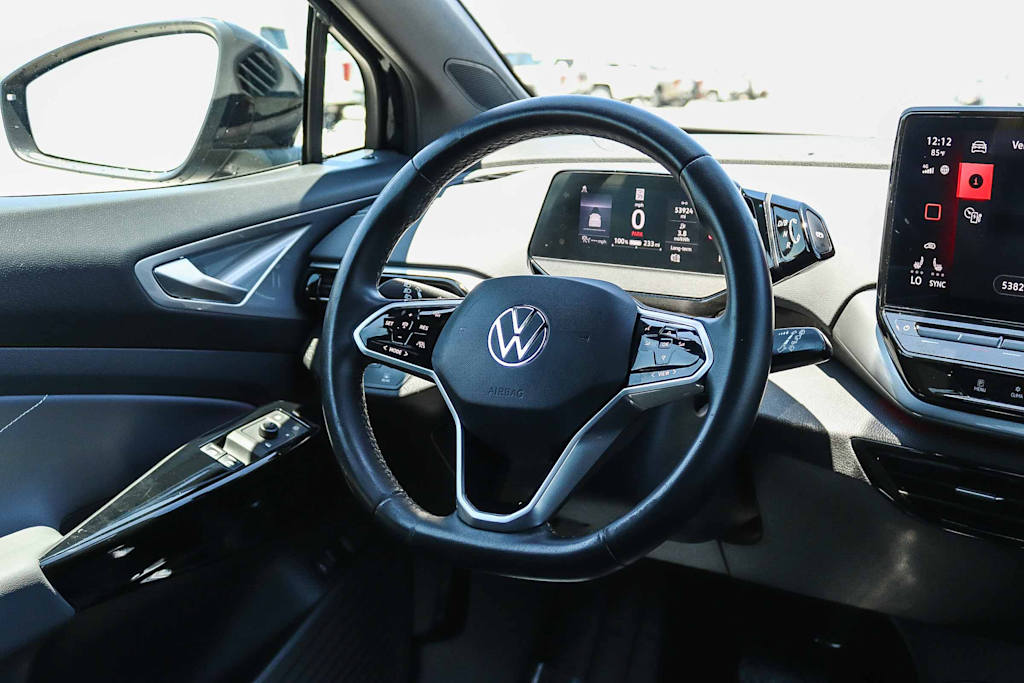 Thumbnail: 2023 Volkswagen ID.4 - 8