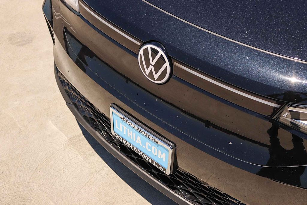 Thumbnail: 2023 Volkswagen ID.4 - 6