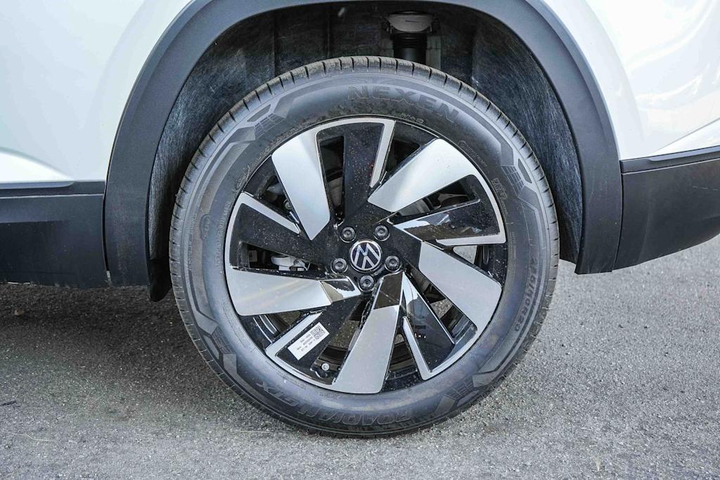 Thumbnail: 2026 Volkswagen Atlas - 6