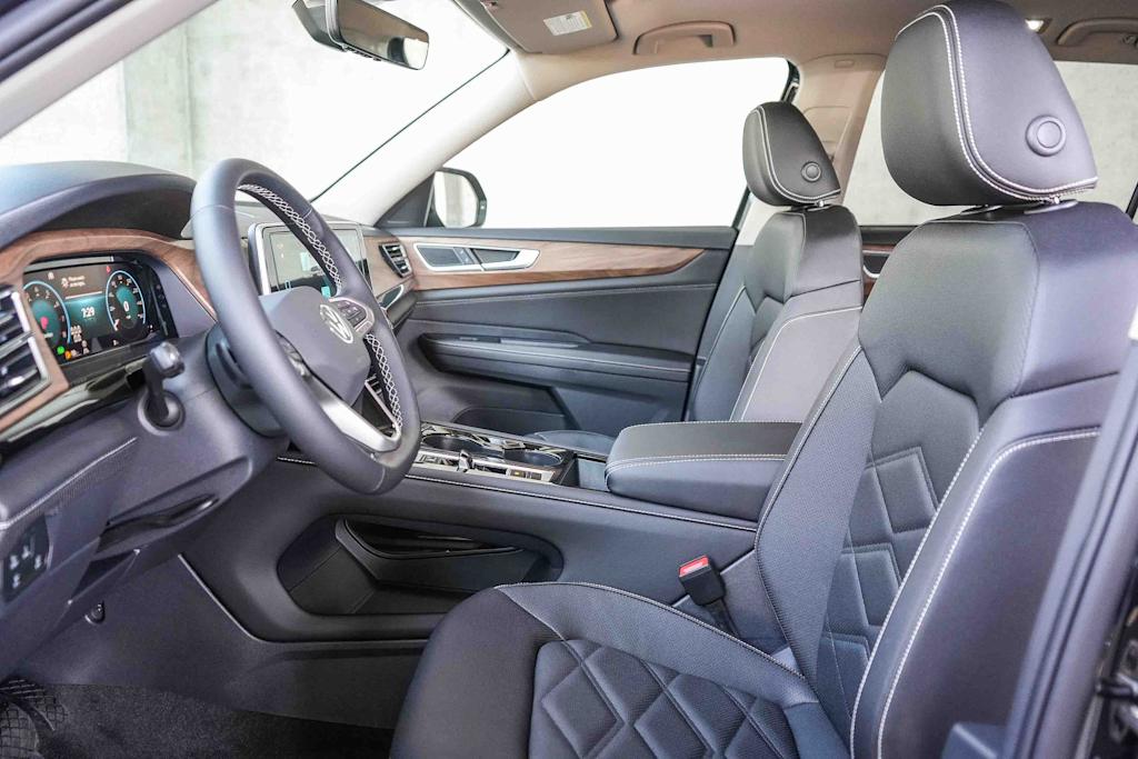 Thumbnail: 2026 Volkswagen Atlas - 10