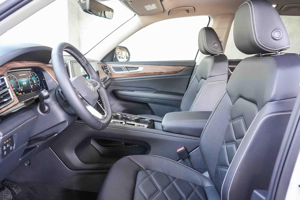 Thumbnail: 2026 Volkswagen Atlas - 10
