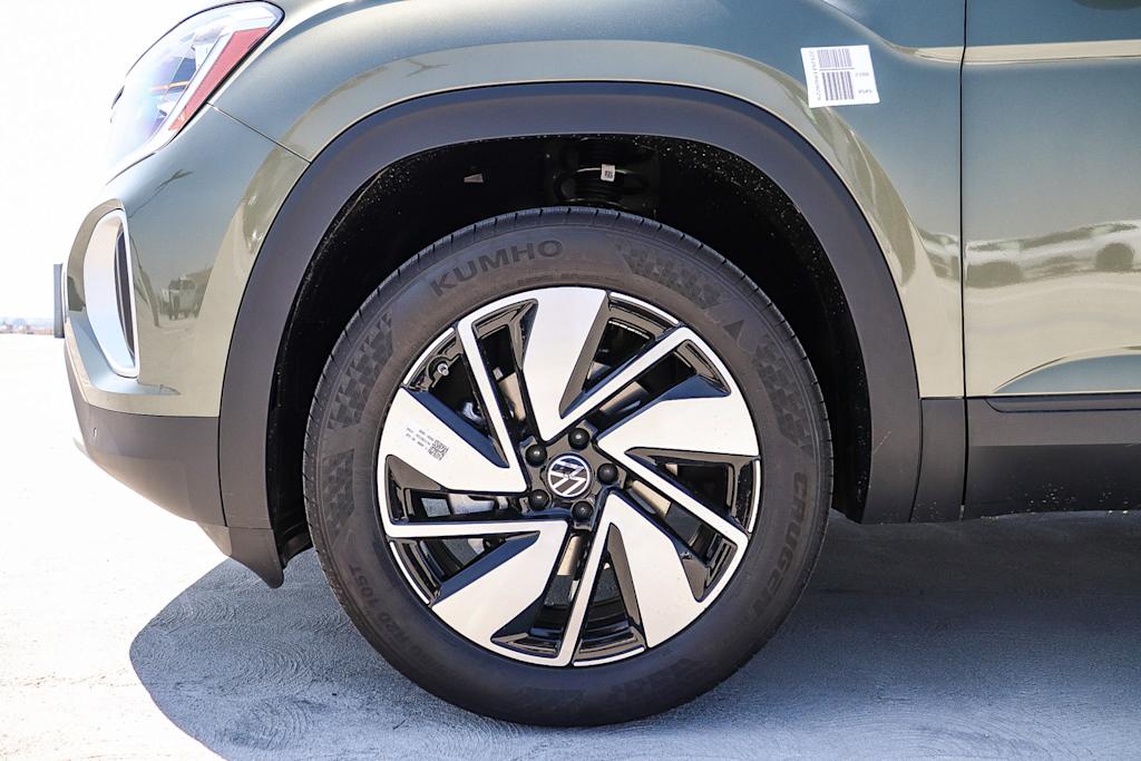 Thumbnail: 2026 Volkswagen Atlas - 21