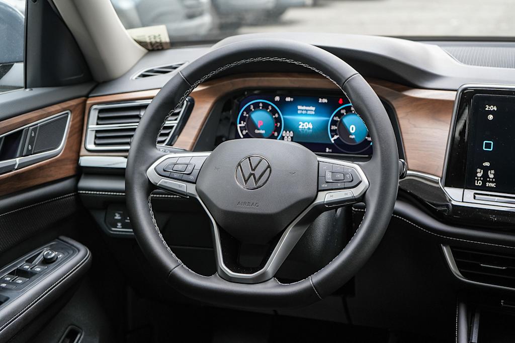 Thumbnail: 2026 Volkswagen Atlas - 12
